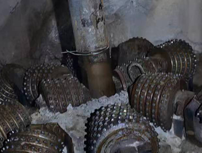 反井鉆機中心軸損壞